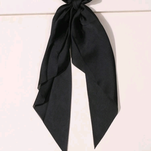 Scrunchies - Picture 2 of 3